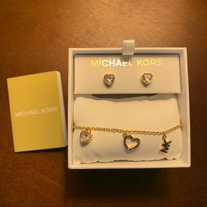 Michael Kors Gold-Tone Brass Bracelet & Earrings Set ✨